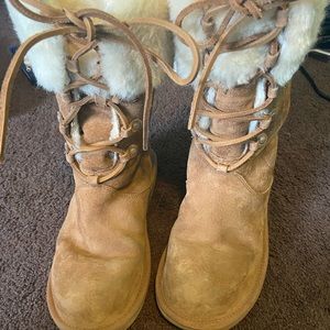 Ugg Montclair boots